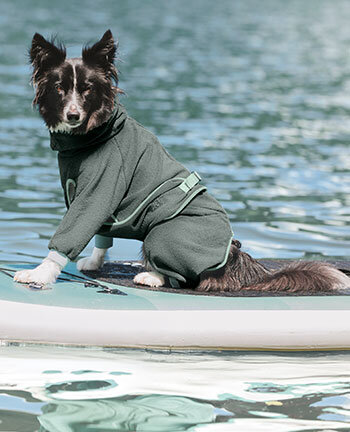 Peignoirs, manteaux polaire et pull-overs