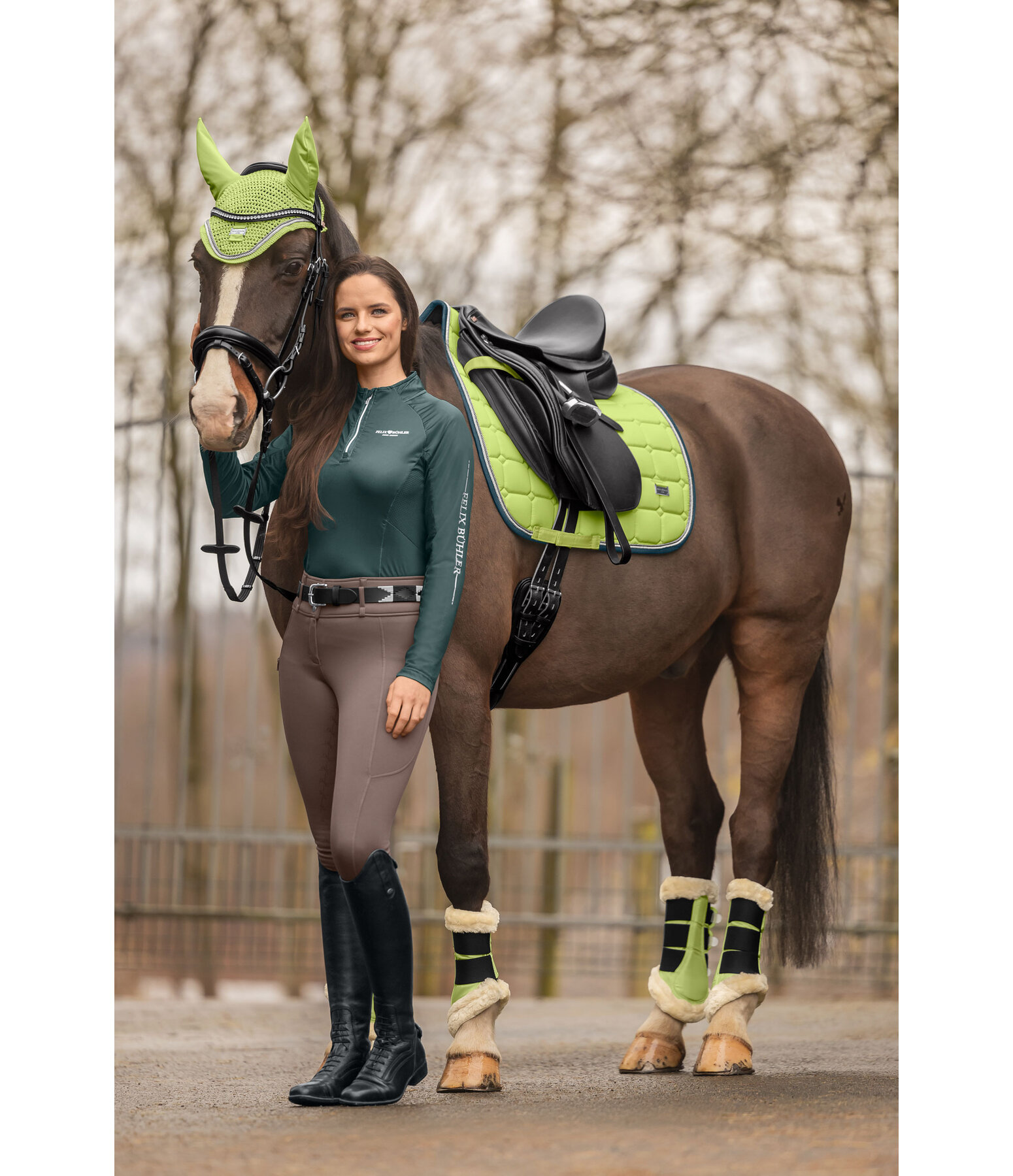 Gutres de dressage en polaire Teddy  Essential, pour antrieurs