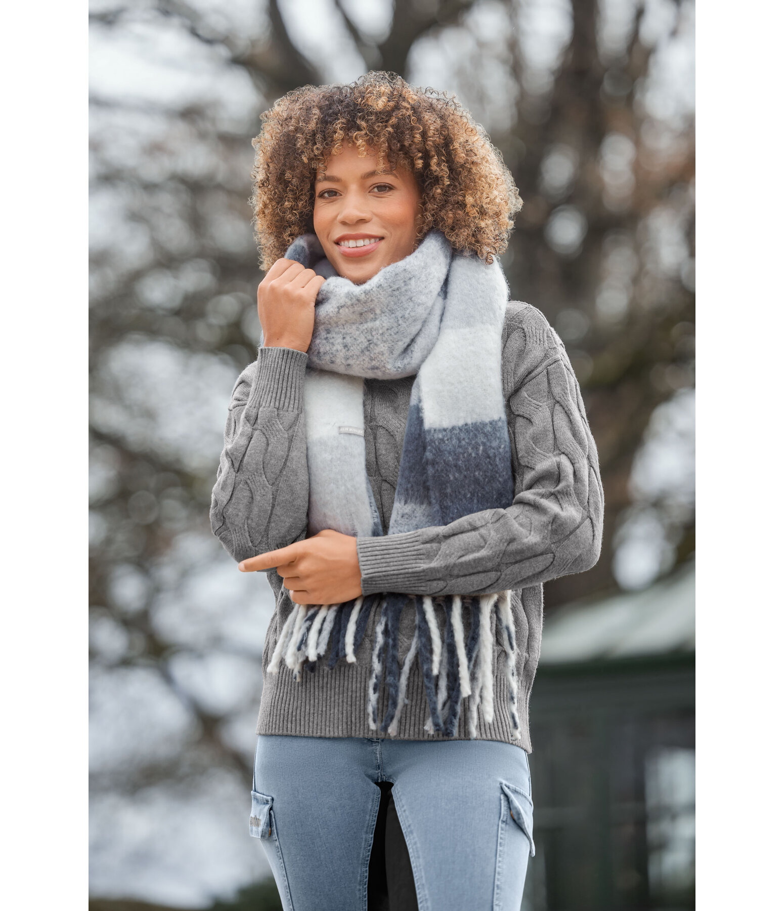 Pull-over � col roul�  Lea