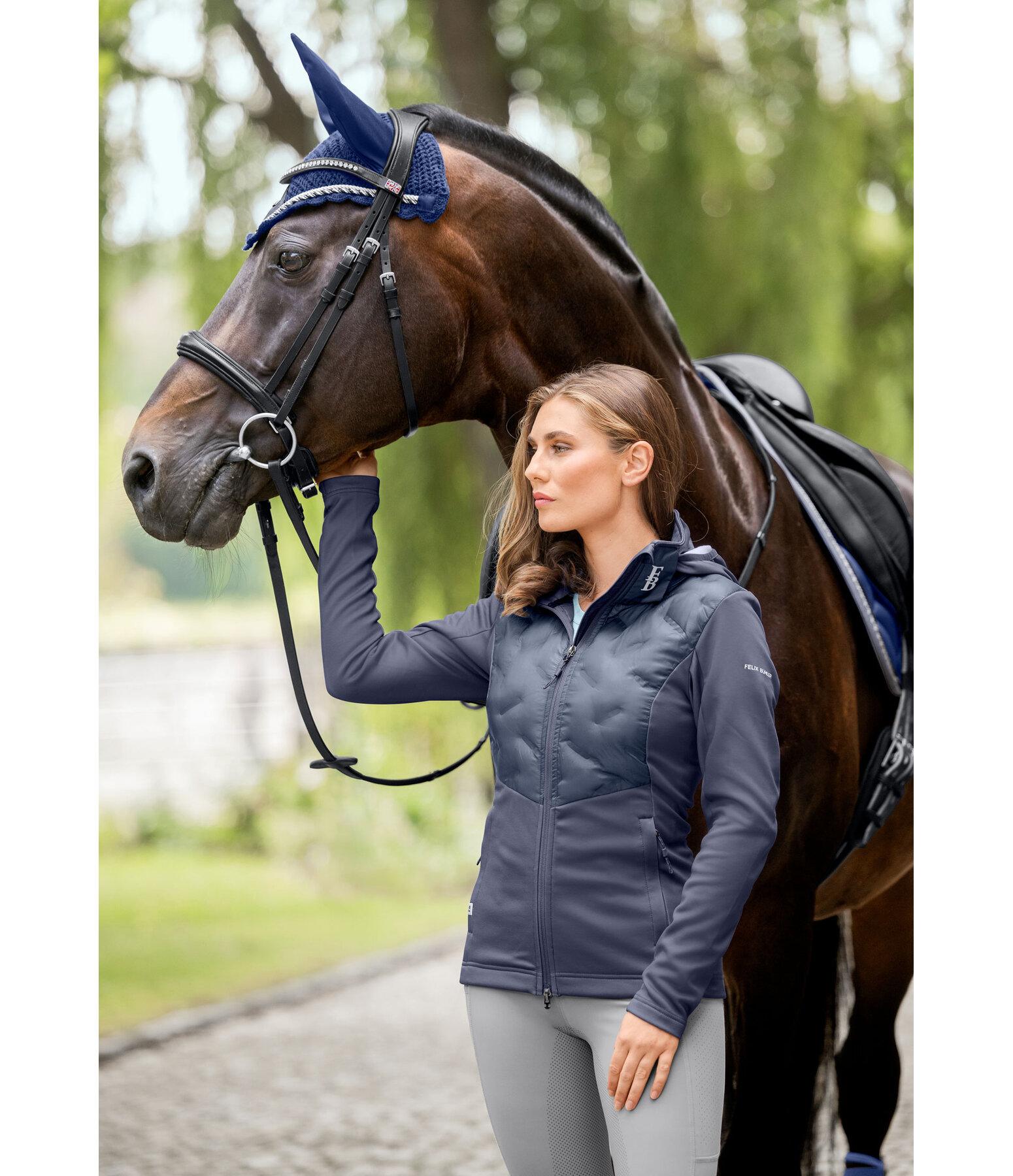 Veste bi-mati�re � capuche  Lina